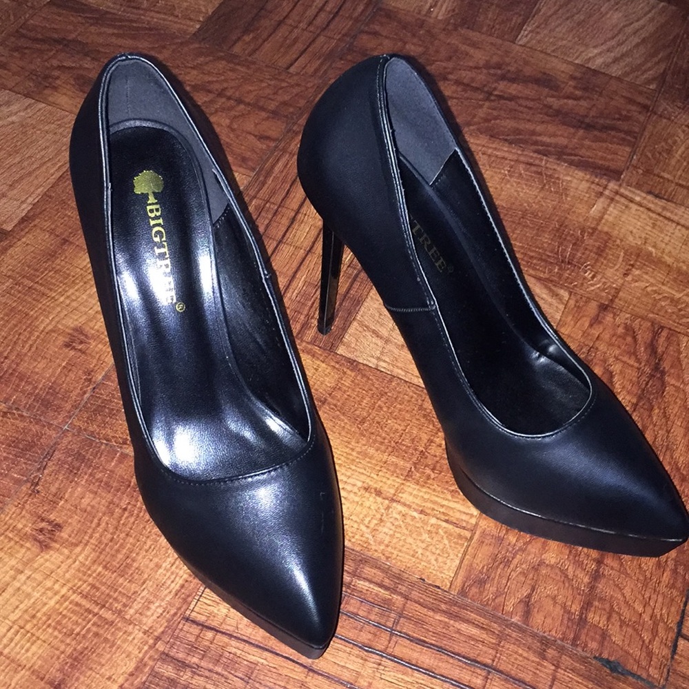 high heel shoes